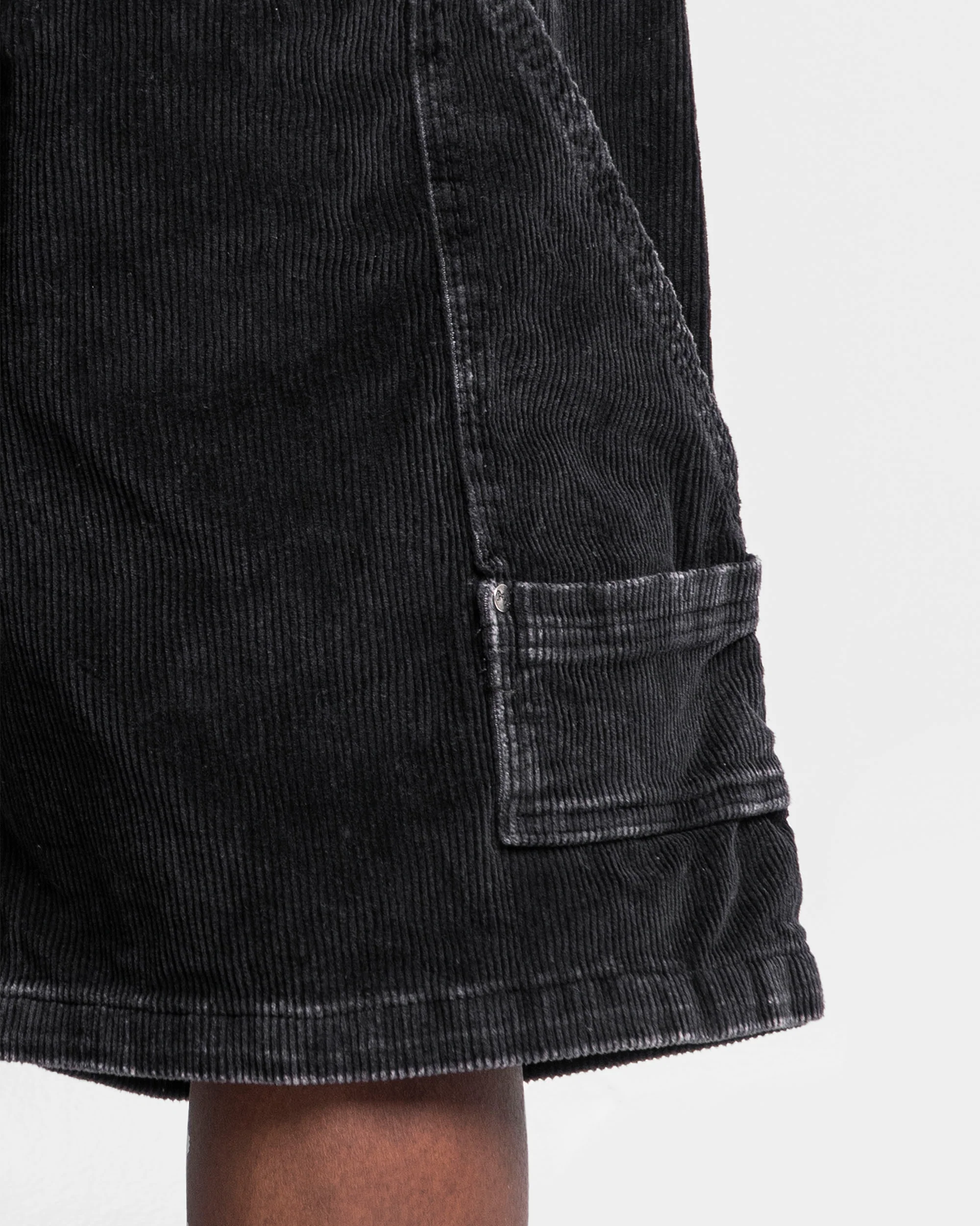 Washed Jort Corduroy Negro - Image 7