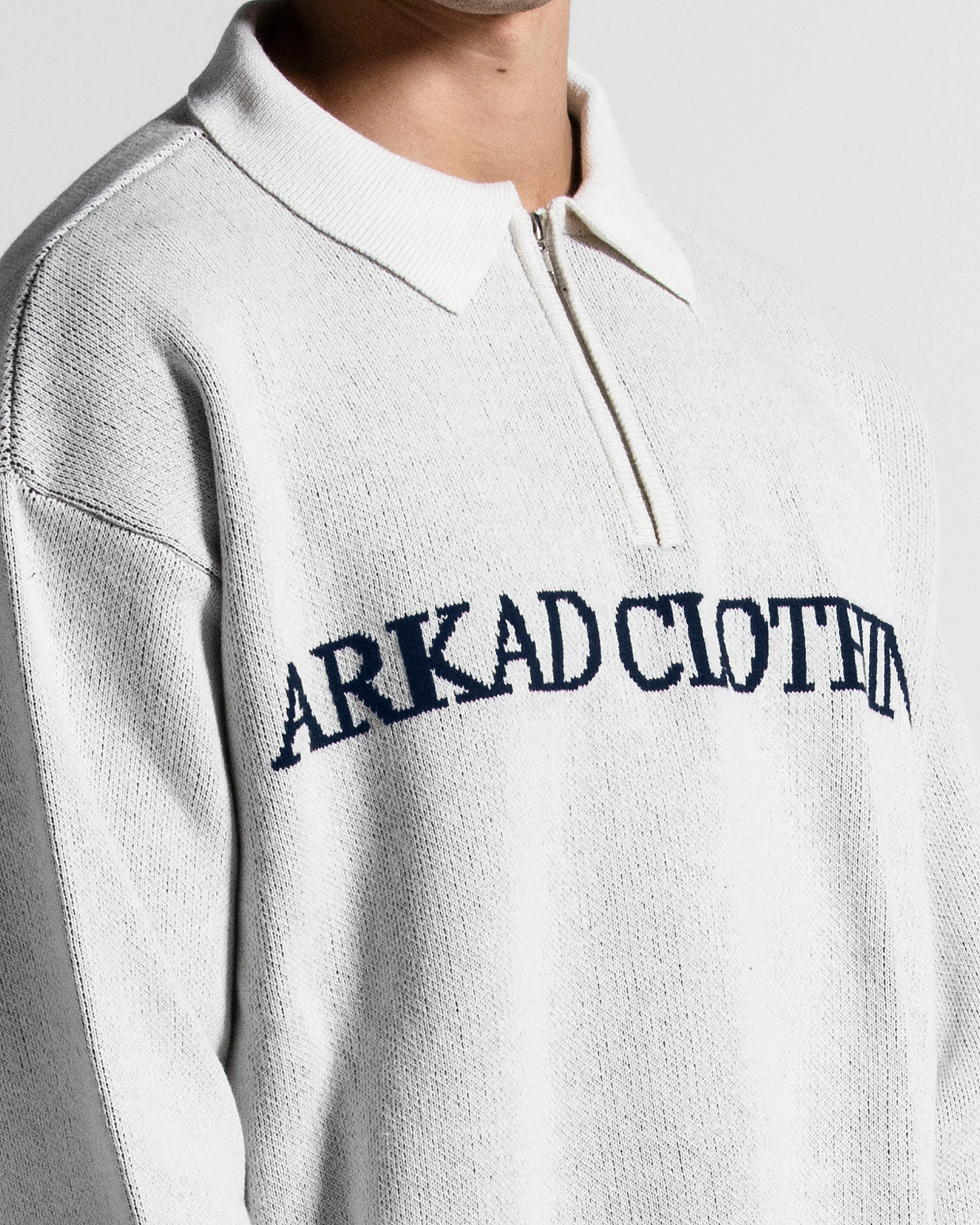 Knit Sweater Polo Blanco Con Azul - Image 5