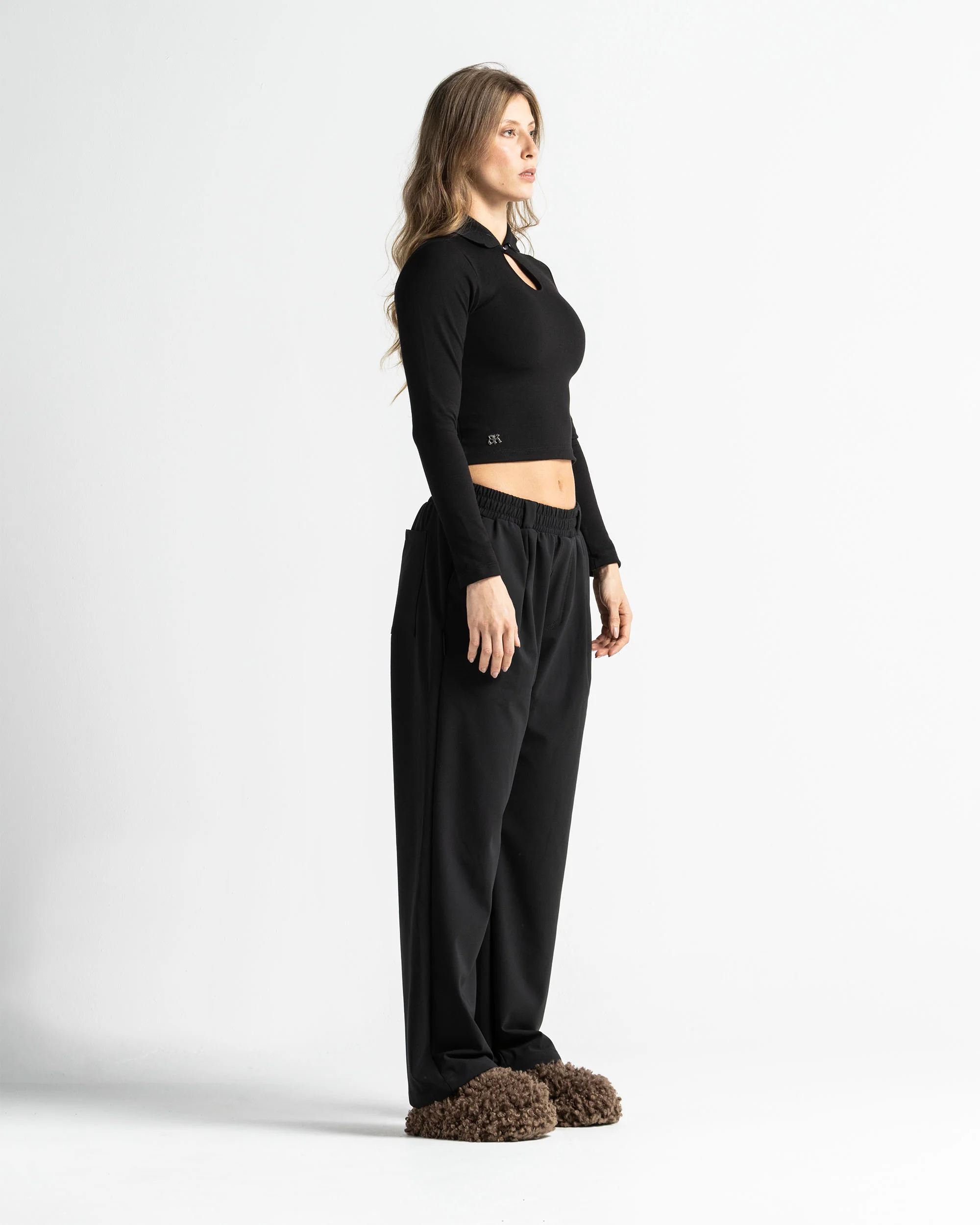 Sweater Polo Cut-Out - Image 10