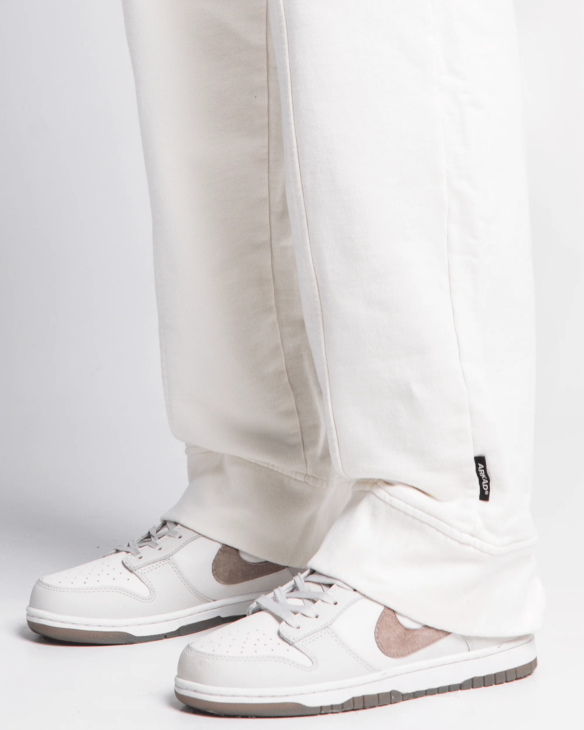 Sweatpant Records Crema - Image 12
