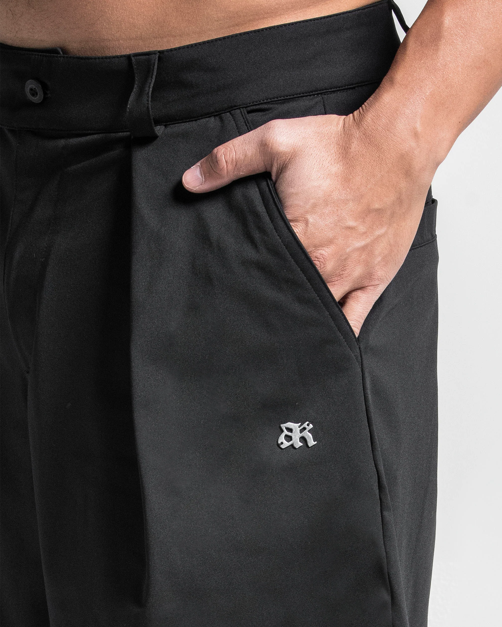 Tailored Jort Negro - Image 8