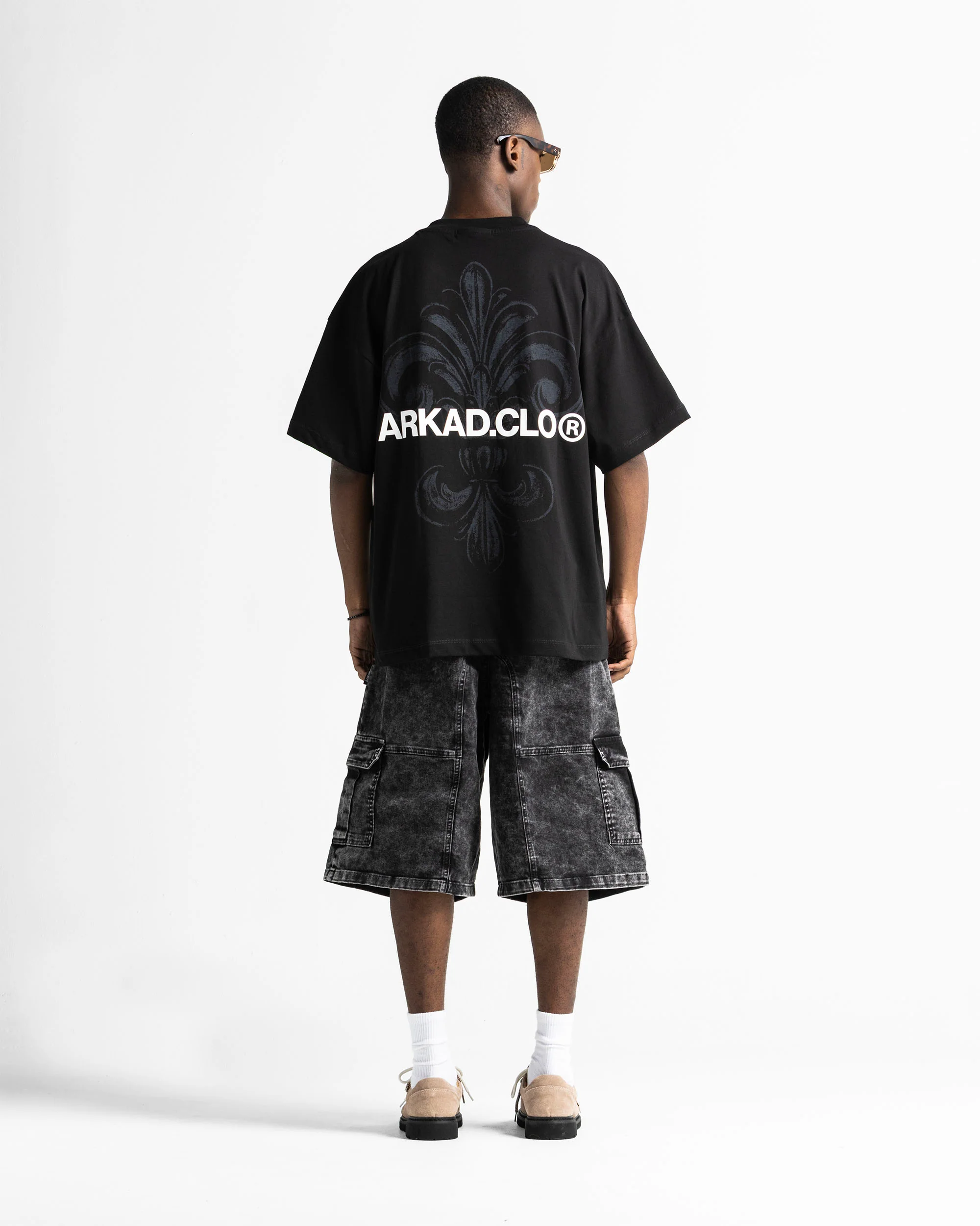 Tshirt Oversize Negra Arkad Clo - Image 6
