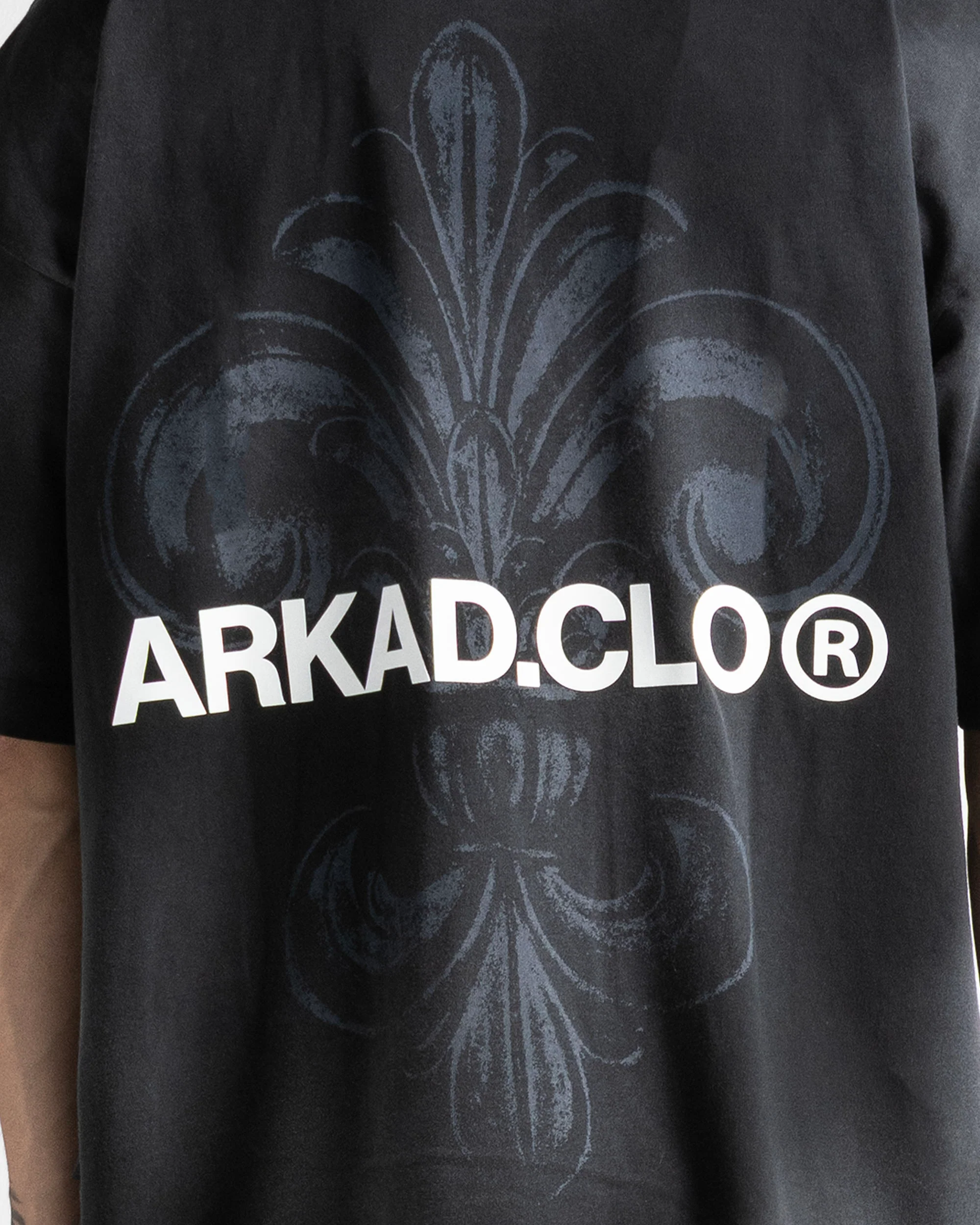 Washed Tshirt Negra Arkad Clo - Image 7
