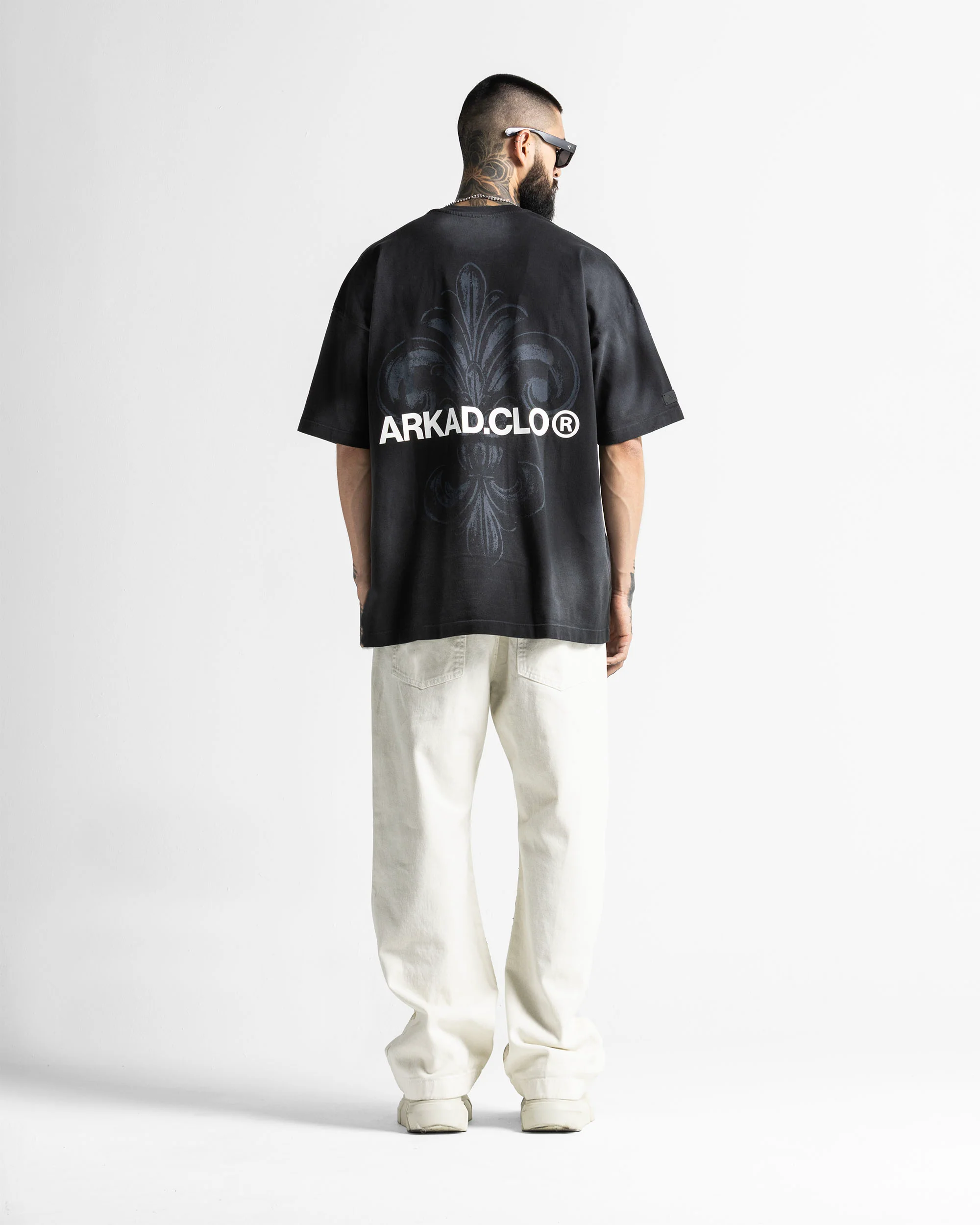 Washed Tshirt Negra Arkad Clo - Image 9